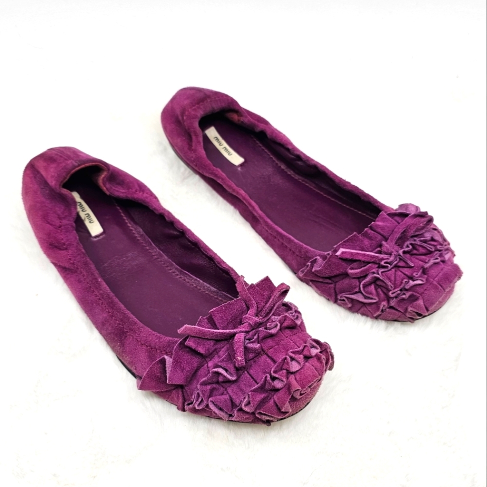 MIU MIU purple leather suede ruffle toe flats 35.5